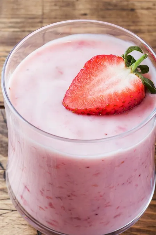 keto strawberry smoothie2 result